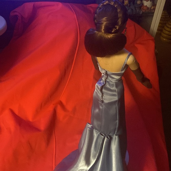 Astiton-Drake Galleries Girl Doll by Mel Odom - Picture 4 of 7